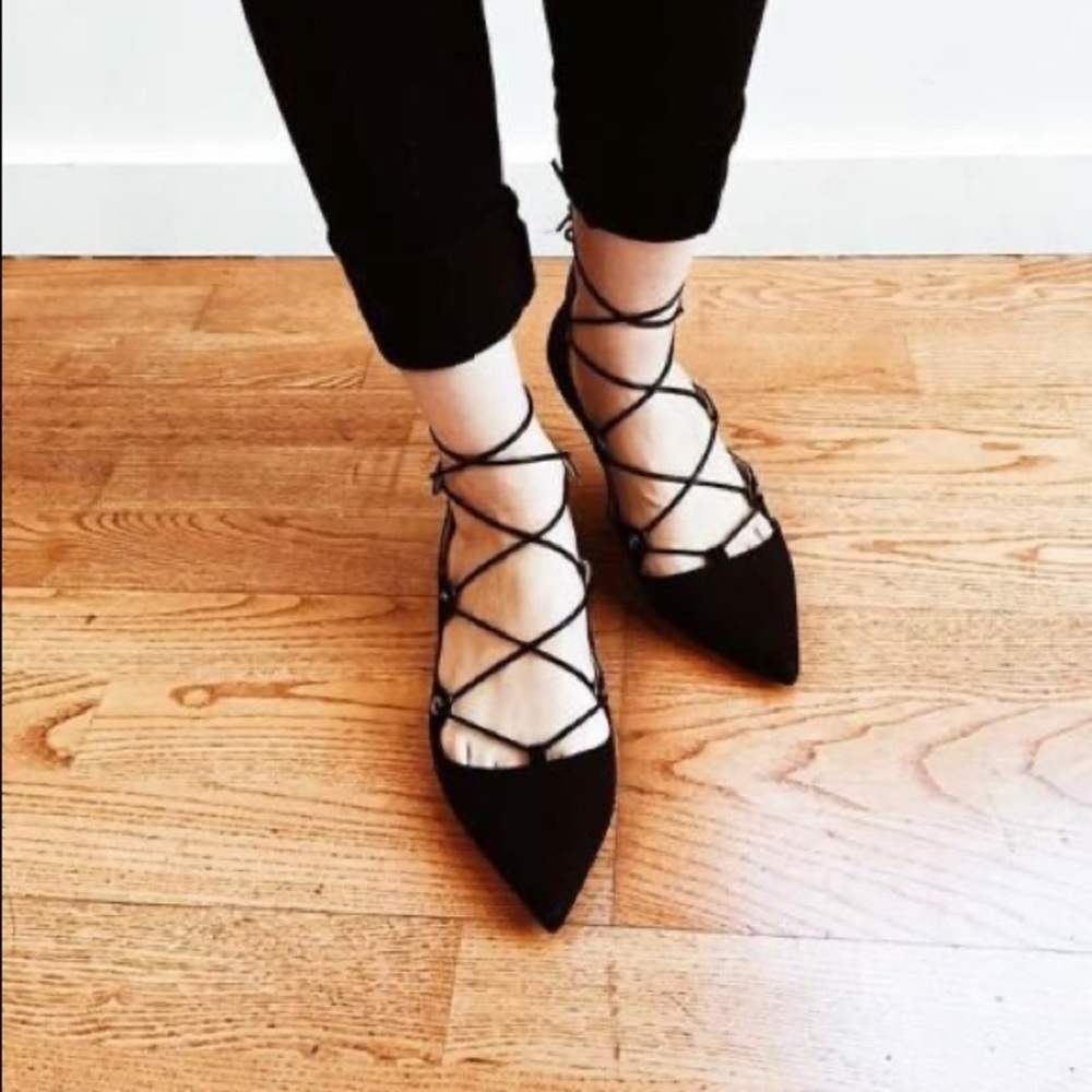Mixx Shuz (Moorea Seal) Pointed Lace-Up Flats